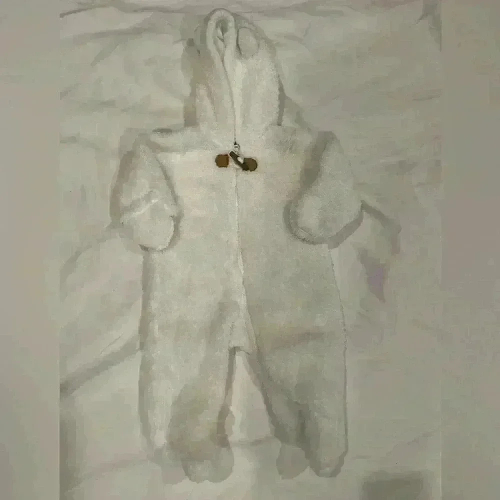 Carter’s Sherpa Bear Suit Infant Size 3 Months White